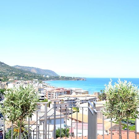 Scirocco Bed and Breakfast Cefalù Exteriör bild