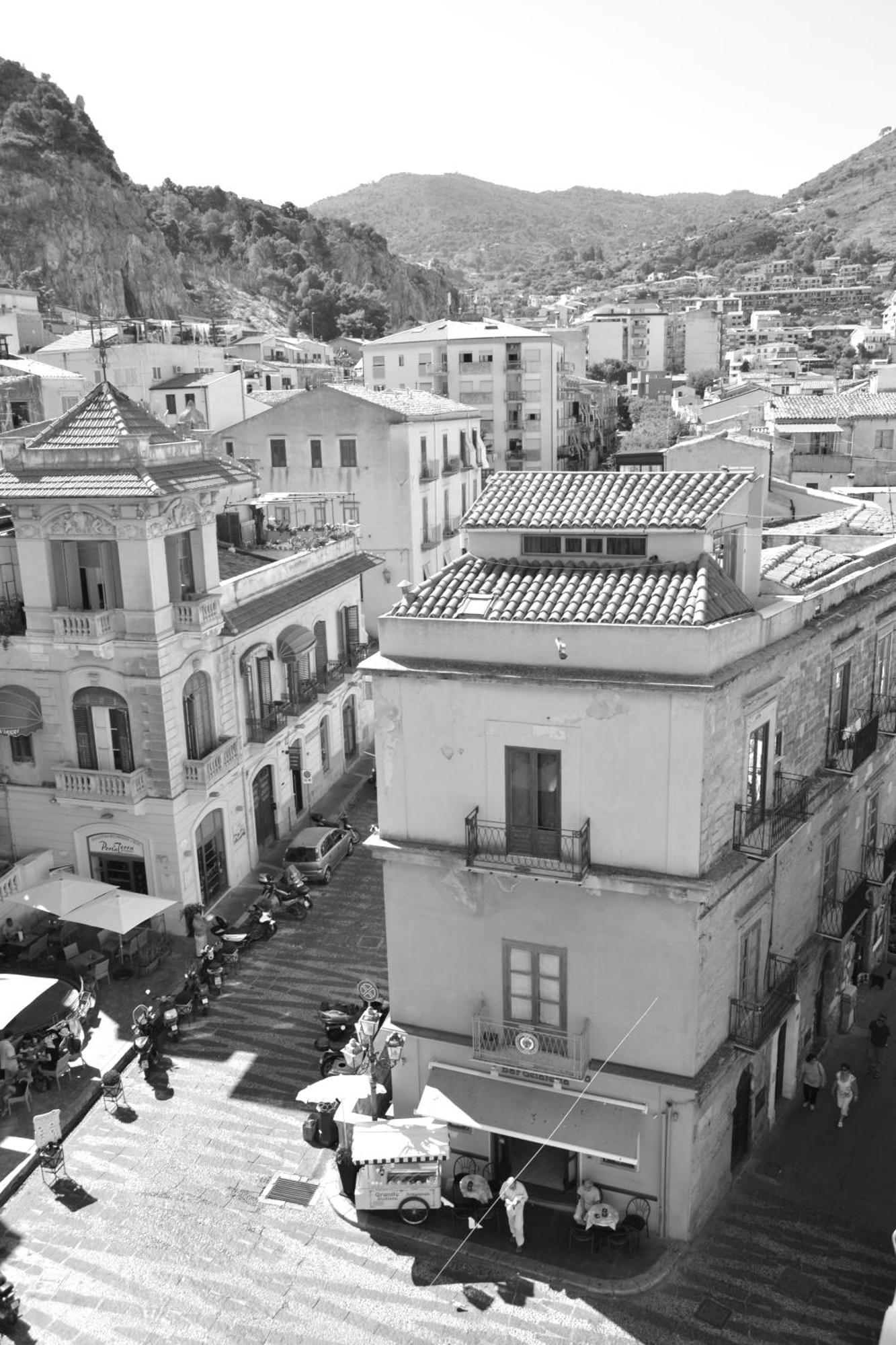 Scirocco Bed and Breakfast Cefalù Exteriör bild