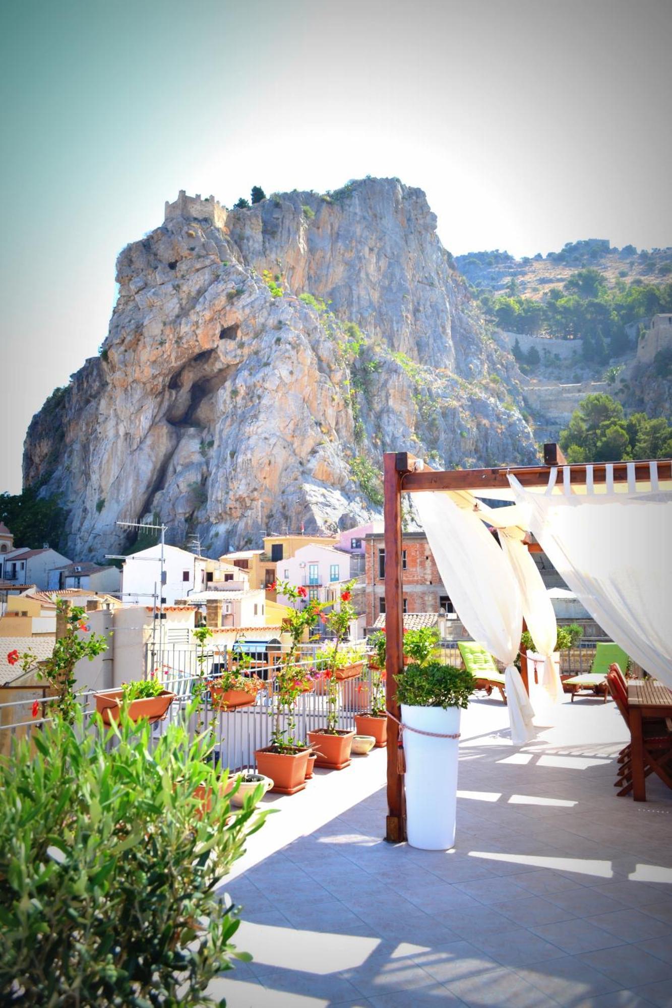 Scirocco Bed and Breakfast Cefalù Exteriör bild