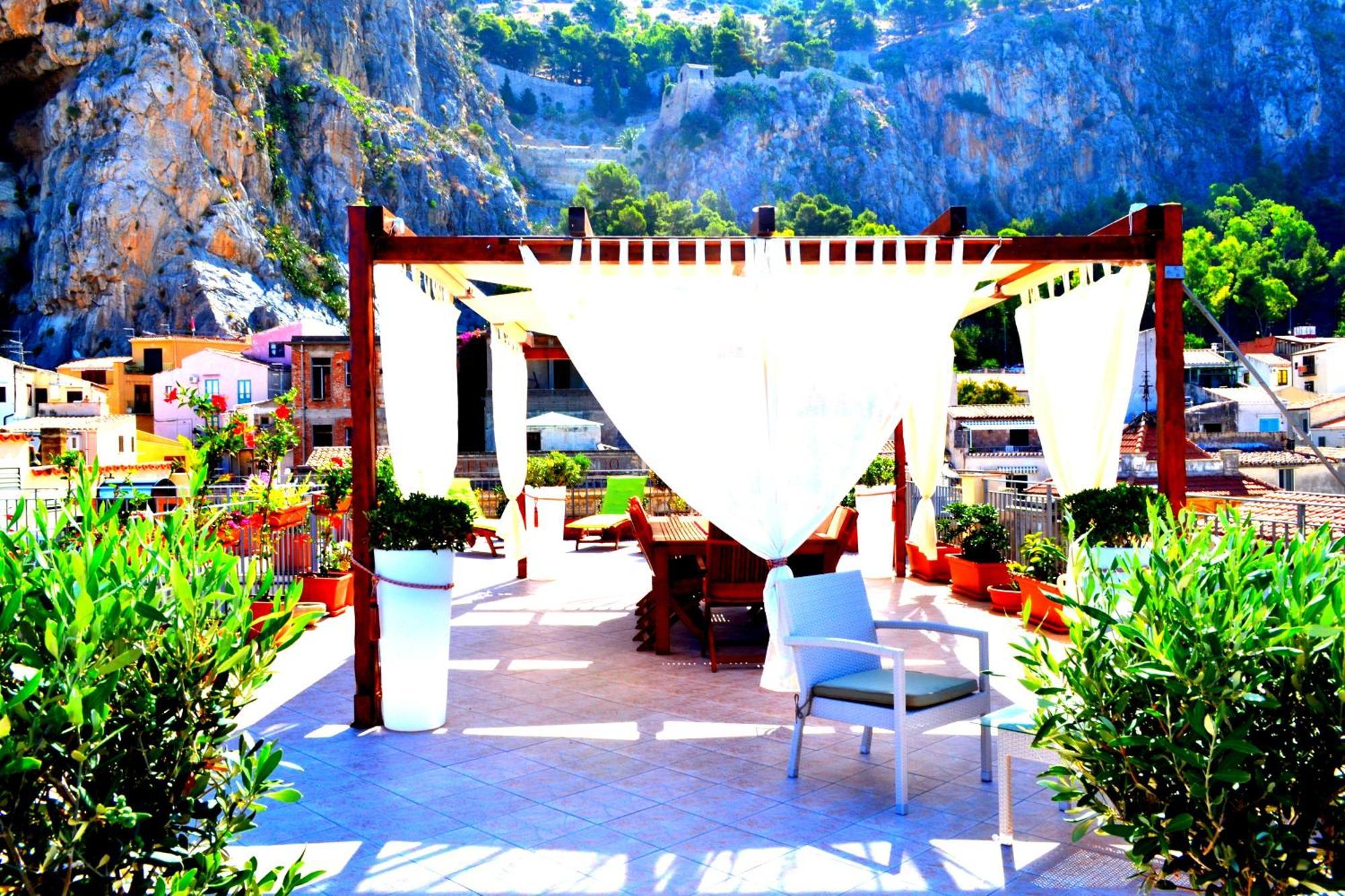 Scirocco Bed and Breakfast Cefalù Exteriör bild