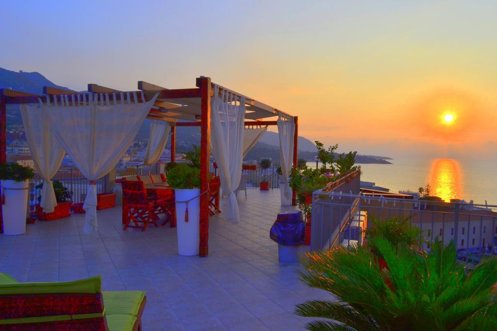 Scirocco Bed and Breakfast Cefalù Exteriör bild